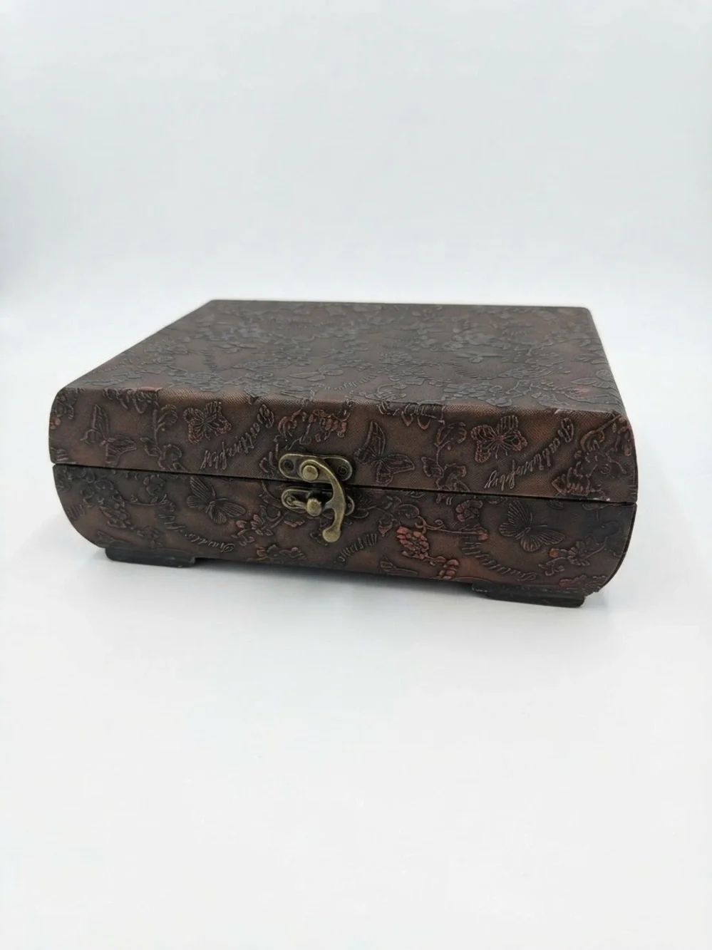 Vintage Embossed butterfly Jewelry Storage Box - Brown